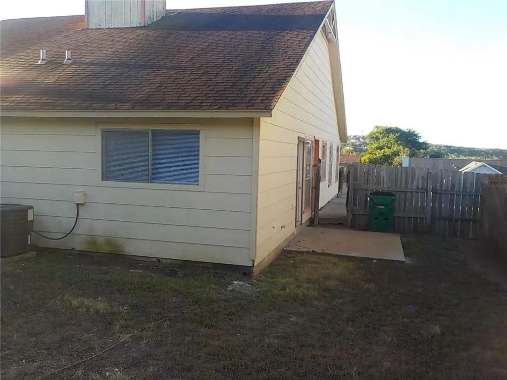 523 Cutty Trail Lakeway TX 78734