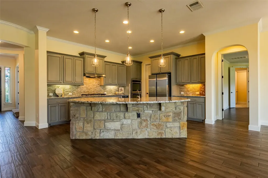 2641 Great Owl Pass Leander TX 78641