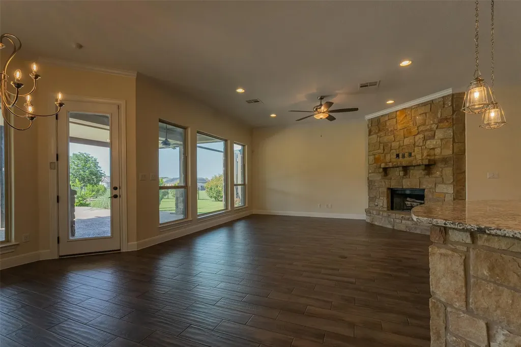 2641 Great Owl Pass Leander TX 78641