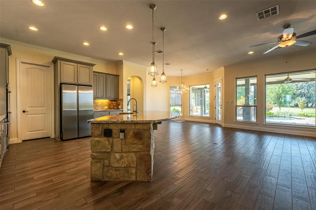 2641 Great Owl Pass Leander TX 78641