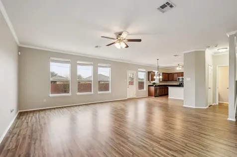122 Mossy Rock Cove Hutto TX 78634