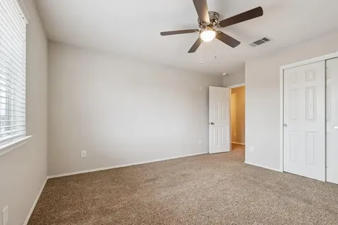 122 Mossy Rock Cove Hutto TX 78634