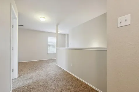 122 Mossy Rock Cove Hutto TX 78634