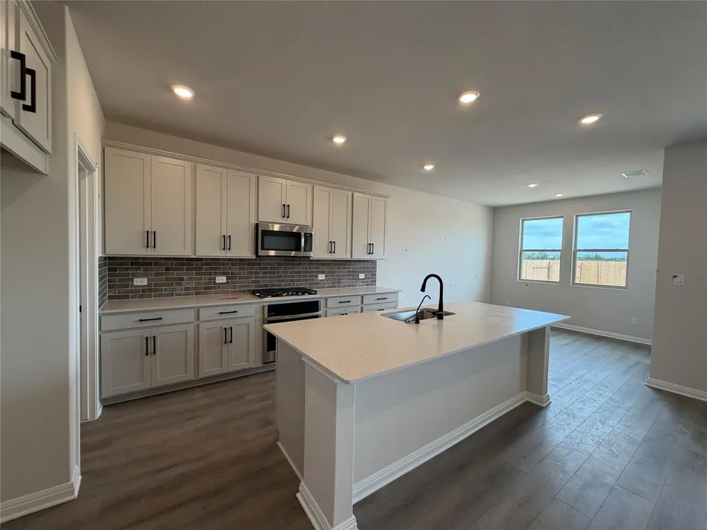 9805 Serene Bliss Lane Buda TX 78610
