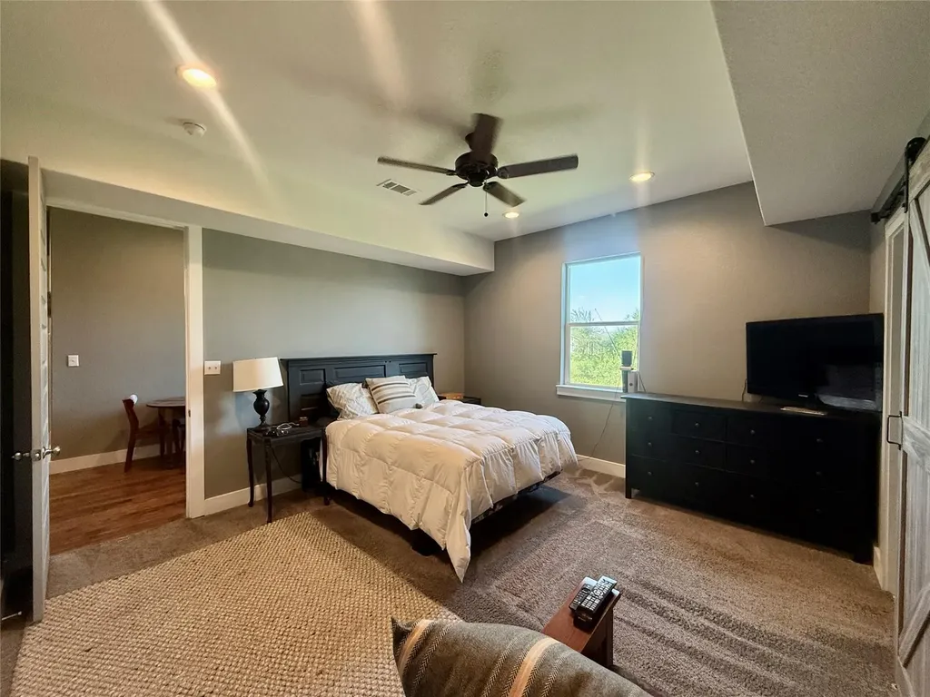 739 Pleasant Grove Road Elgin TX 78621