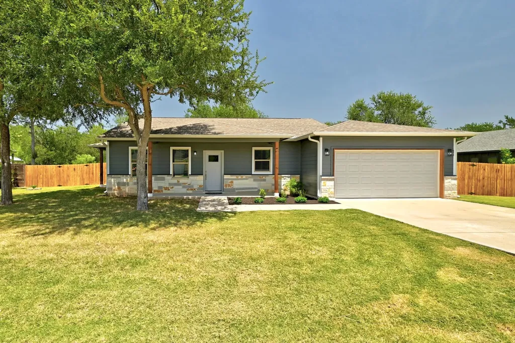 120 Waianae Court Bastrop TX 78602