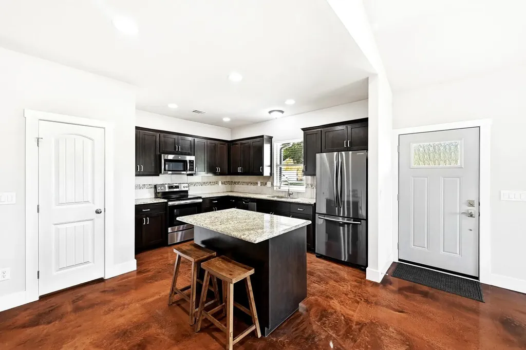 120 Waianae Court Bastrop TX 78602