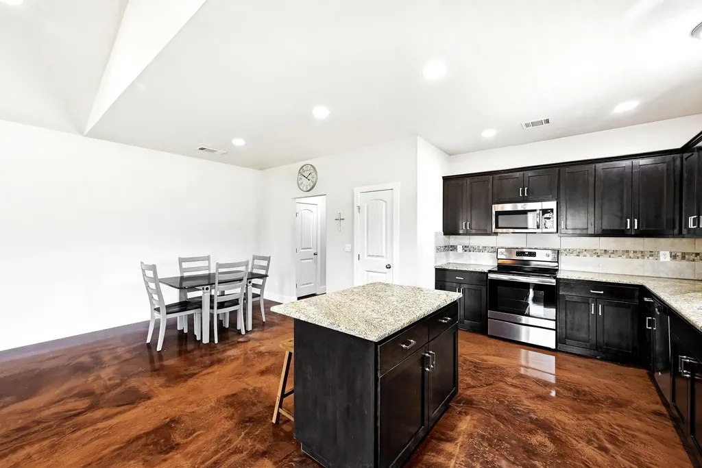 120 Waianae Court Bastrop TX 78602