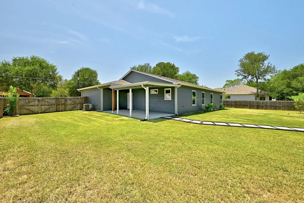 120 Waianae Court Bastrop TX 78602