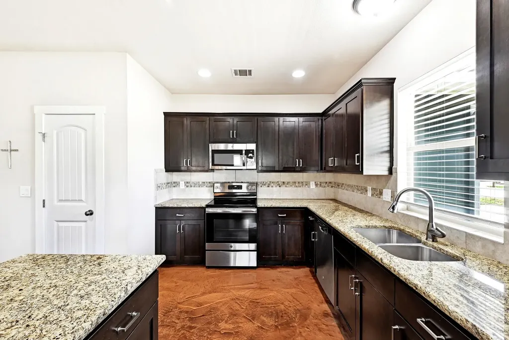 120 Waianae Court Bastrop TX 78602