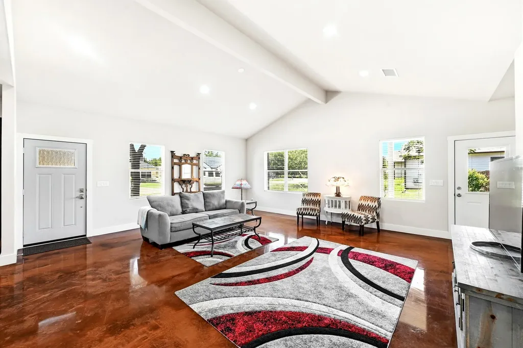 120 Waianae Court Bastrop TX 78602