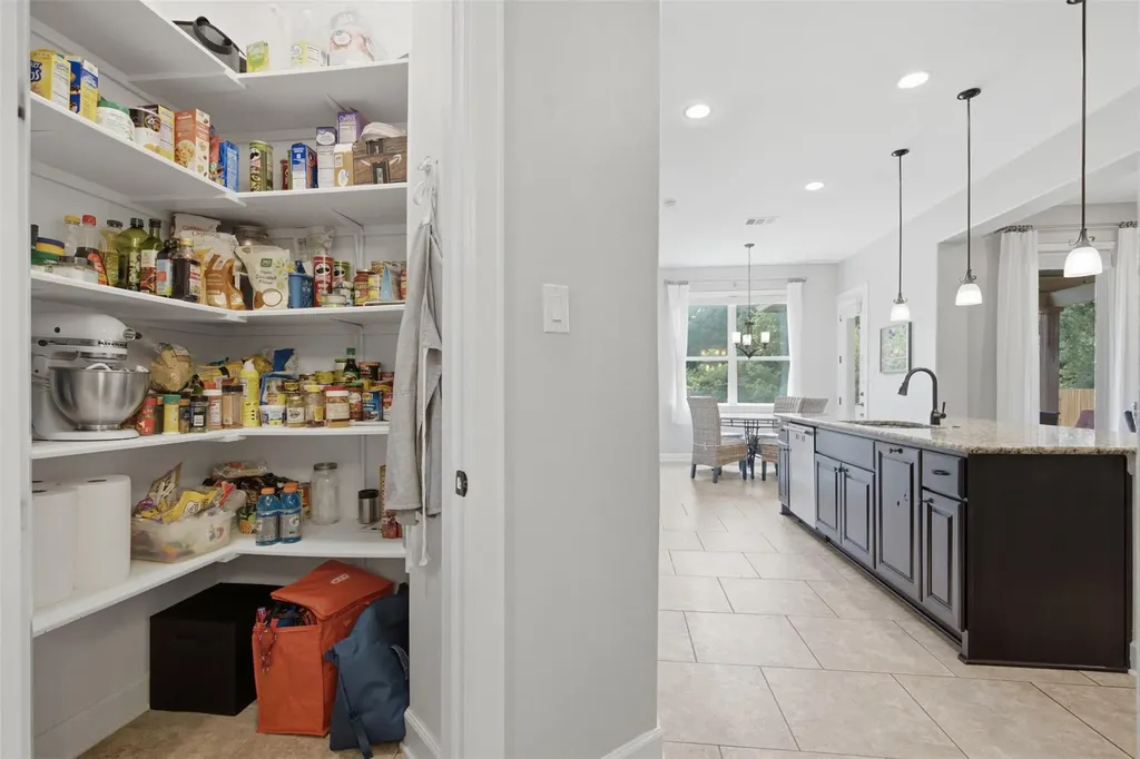 2705 San Milan Pass Round Rock TX 78665
