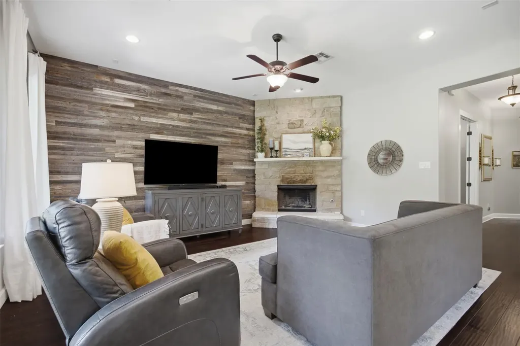 2705 San Milan Pass Round Rock TX 78665