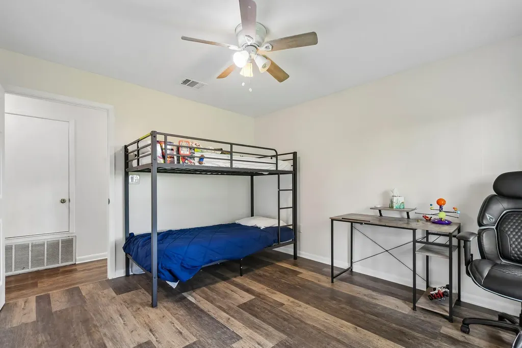 2051 County Road 448 Taylor TX 76574