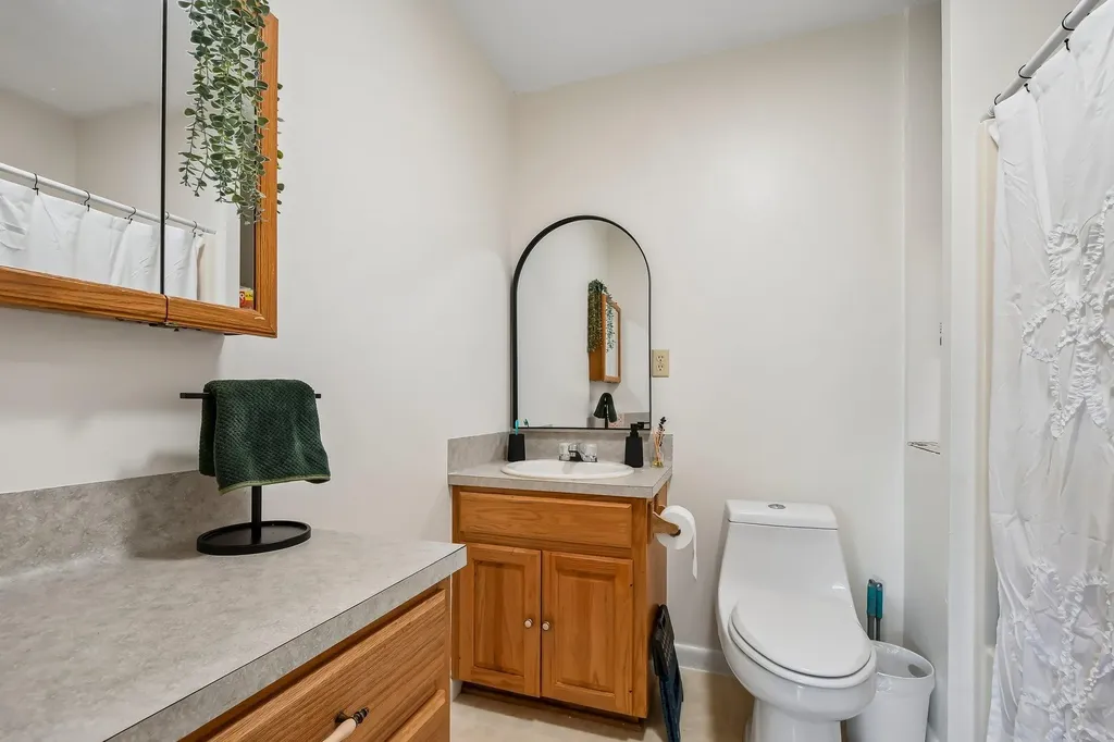 2051 County Road 448 Taylor TX 76574