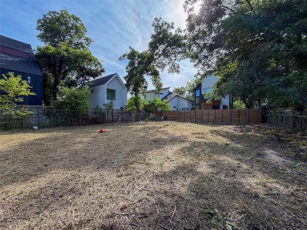 802 Maude Street Austin TX 78702