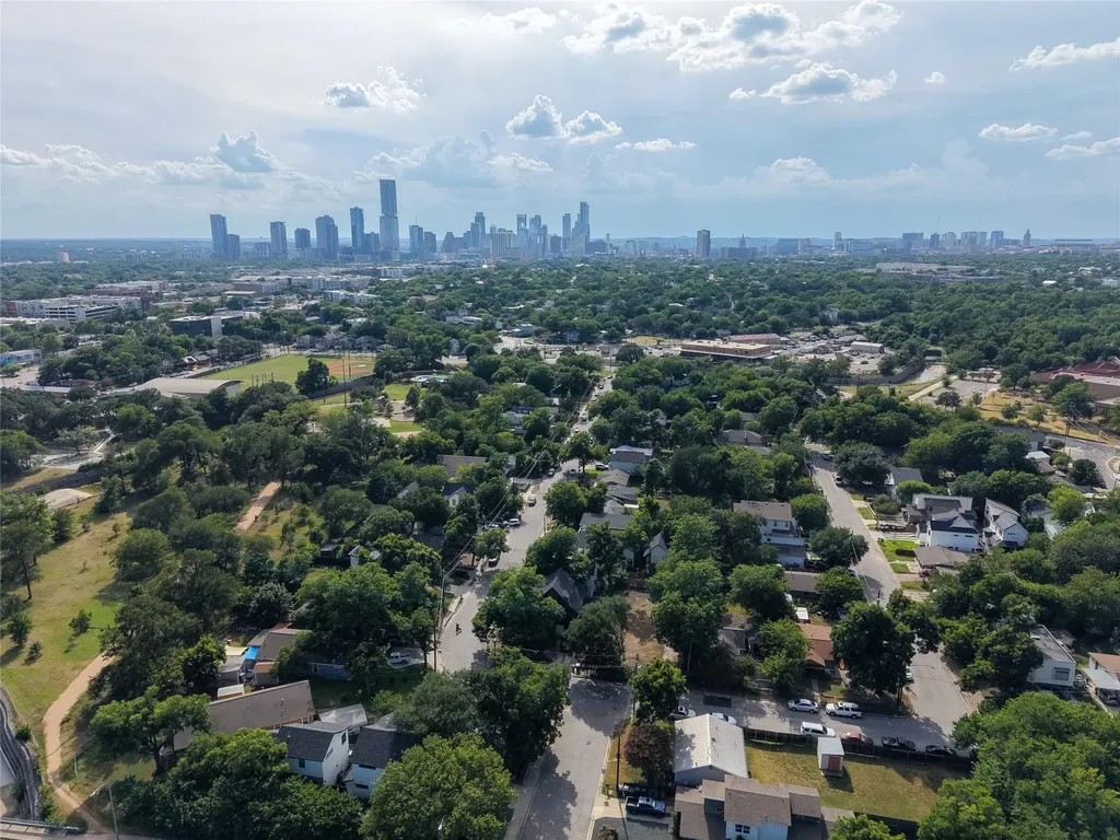 802 Maude Street Austin TX 78702