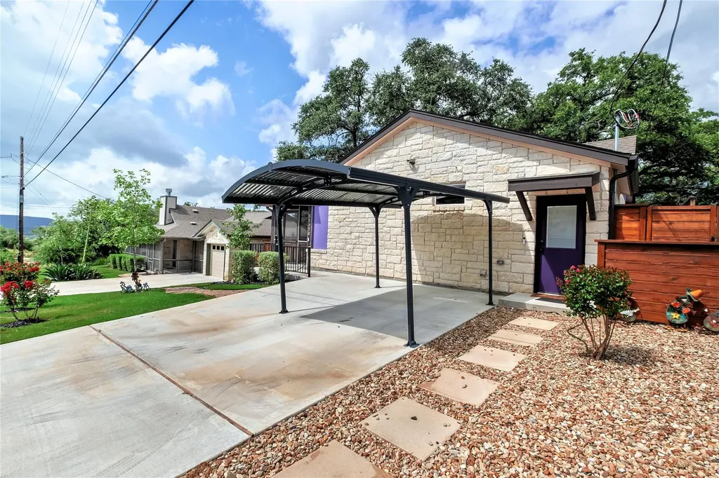 10502 W Lakeview Drive Jonestown TX 78645