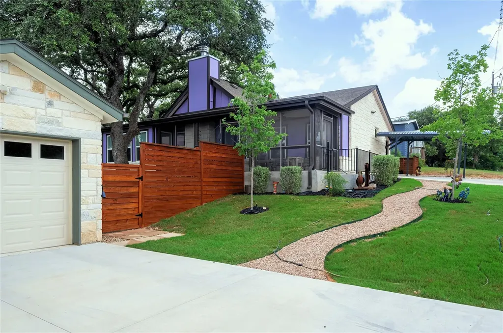 10502 W Lakeview Drive Jonestown TX 78645