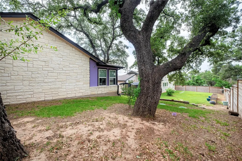 10502 W Lakeview Drive Jonestown TX 78645