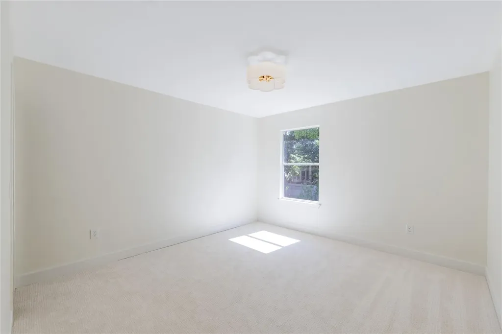 525 Golden Creek Drive Round Rock TX 78665