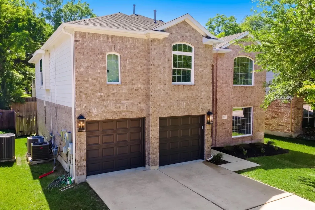 525 Golden Creek Drive Round Rock TX 78665