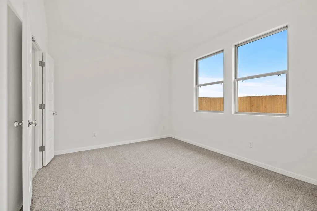 214 Hornet Street Elgin TX 78621