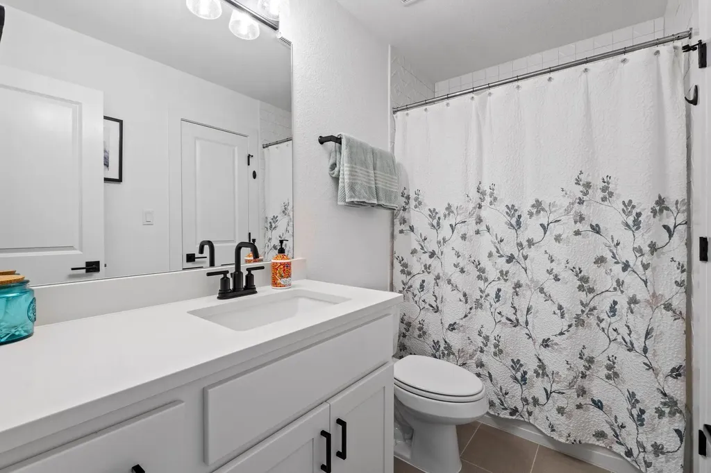 668 Two Creeks Lane Austin TX 78737