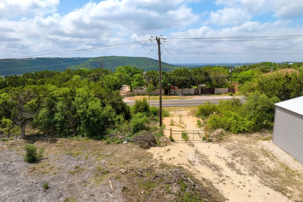 7913 Navajo Pass Leander TX 78641