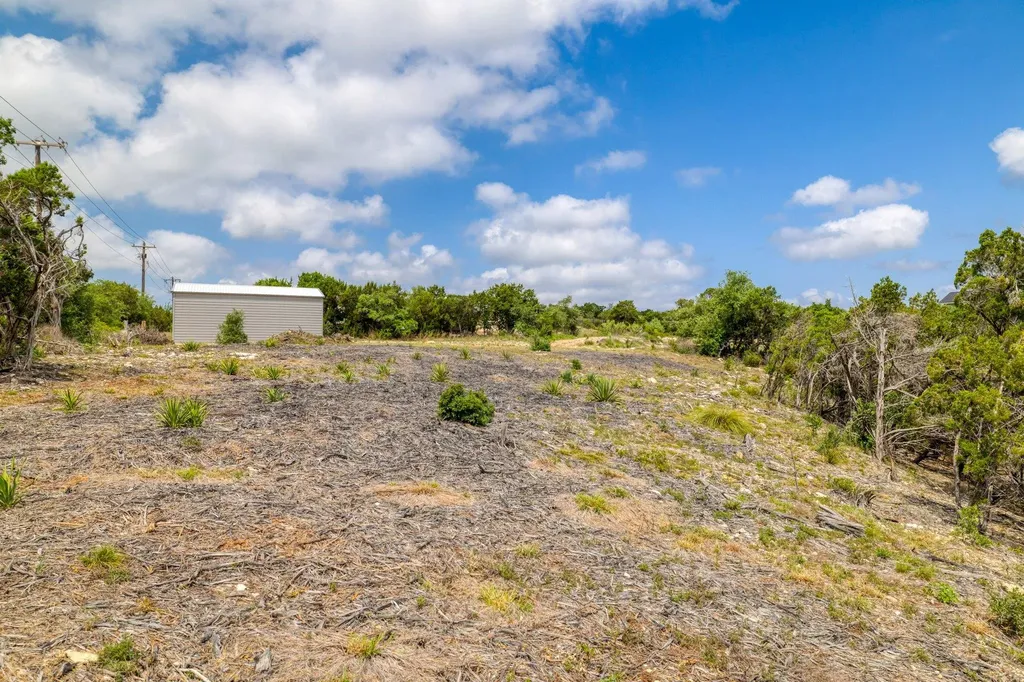 7913 Navajo Pass Leander TX 78641