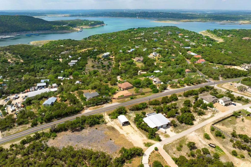 7913 Navajo Pass Leander TX 78641
