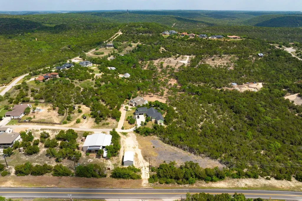7913 Navajo Pass Leander TX 78641
