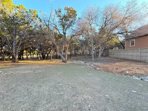 205 Woodridge Canyon Lake TX 78133
