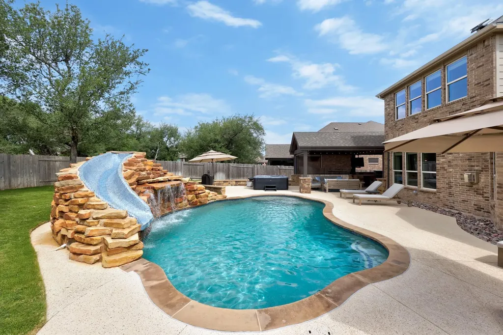 1549 Humble Live Drive Leander TX 78641