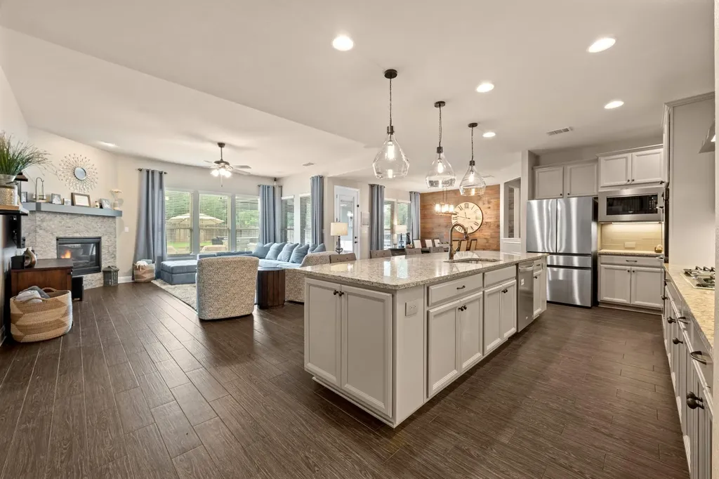 1549 Humble Live Drive Leander TX 78641