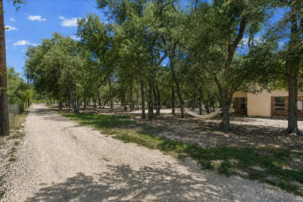 2150 124 County Road Georgetown TX 78626