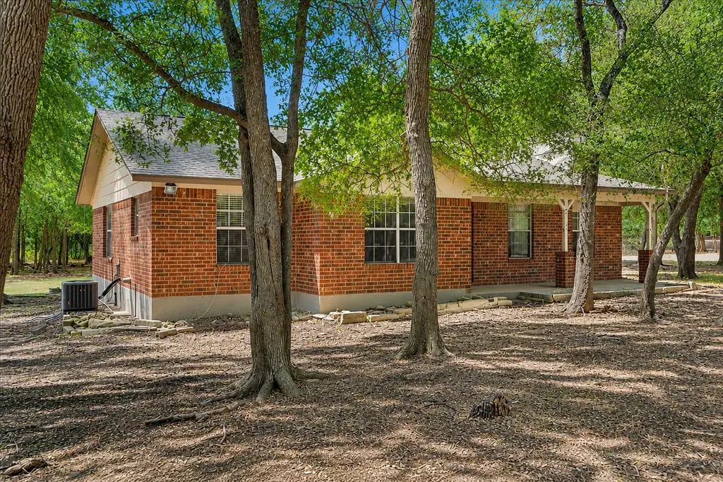 2150 124 County Road Georgetown TX 78626