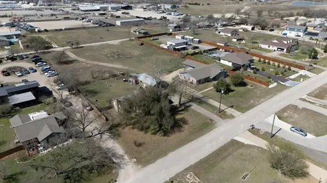 61 Family Circle Hutto TX 78634