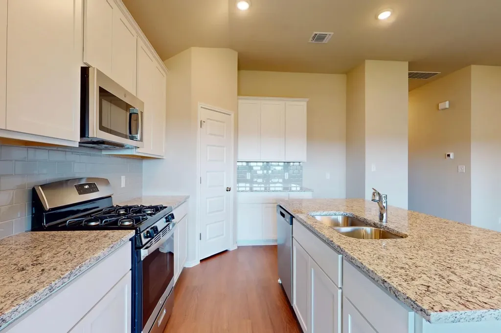 19905 Hirono Drive Manor TX 78653