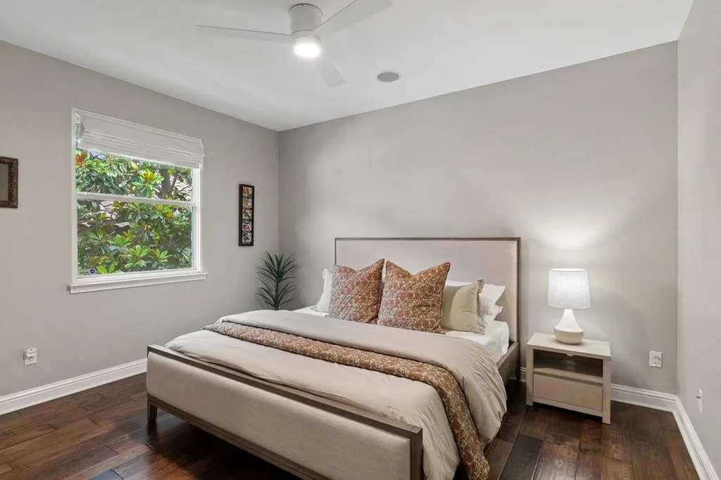 4709 Snake Eagle Cove Austin TX 78738