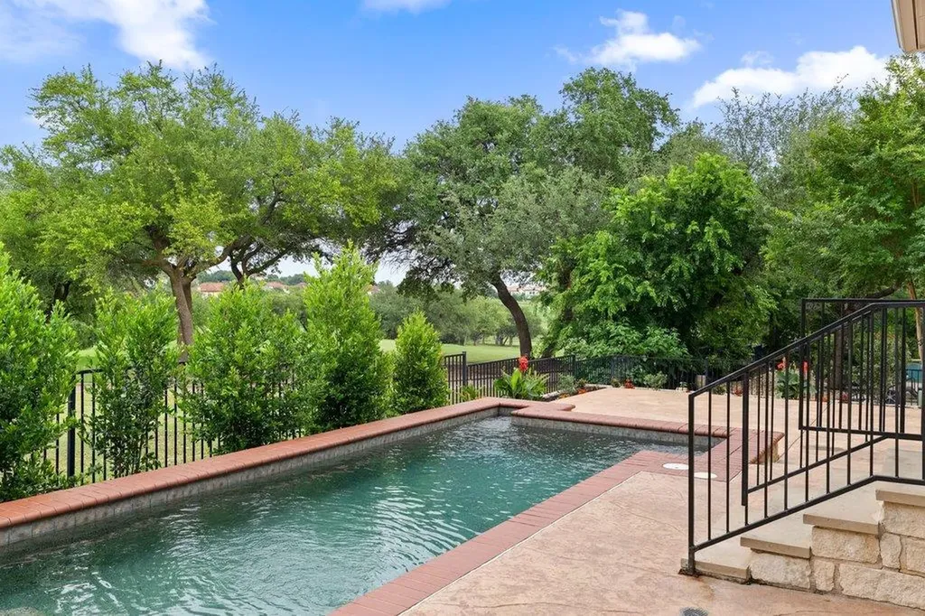 4709 Snake Eagle Cove Austin TX 78738