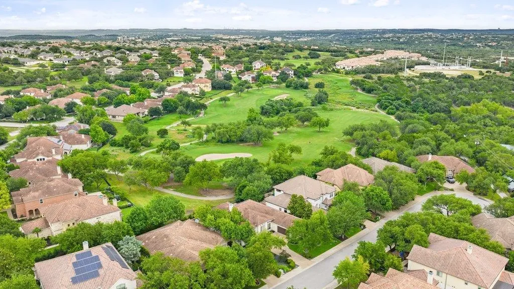 4709 Snake Eagle Cove Austin TX 78738