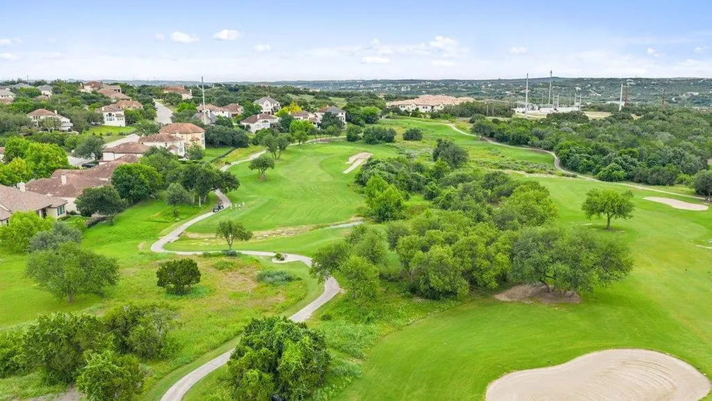 4709 Snake Eagle Cove Austin TX 78738