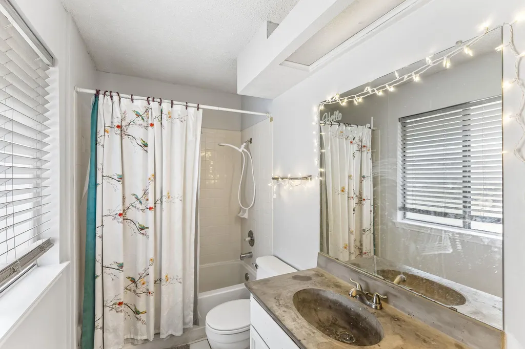 12812 Steeple Chase Drive Austin TX 78729