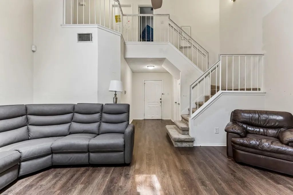 12812 Steeple Chase Drive Austin TX 78729