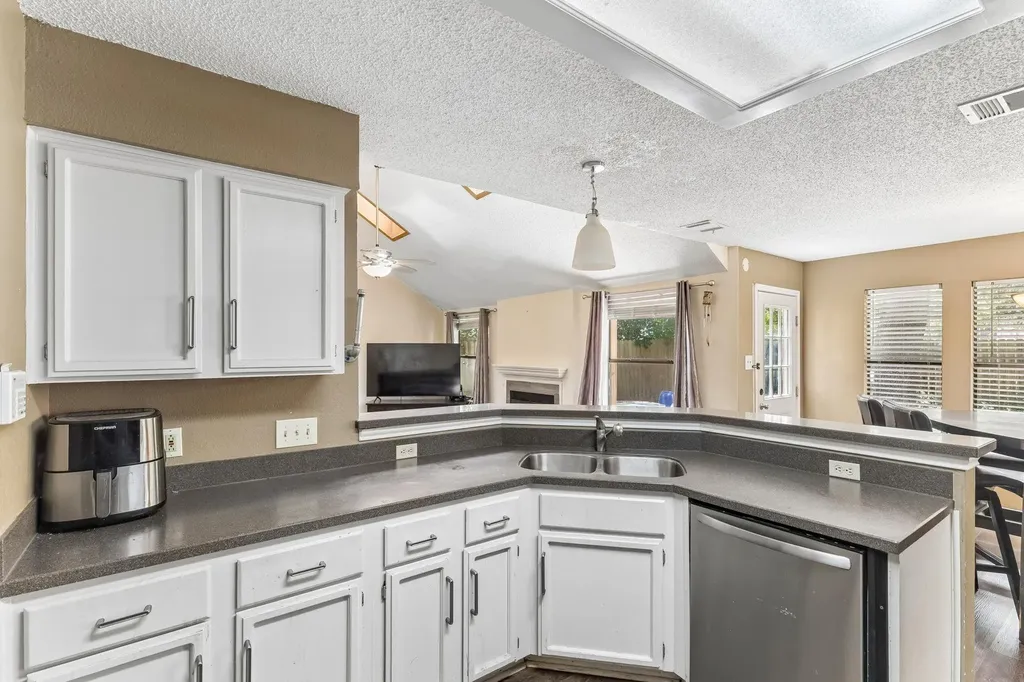 12812 Steeple Chase Drive Austin TX 78729