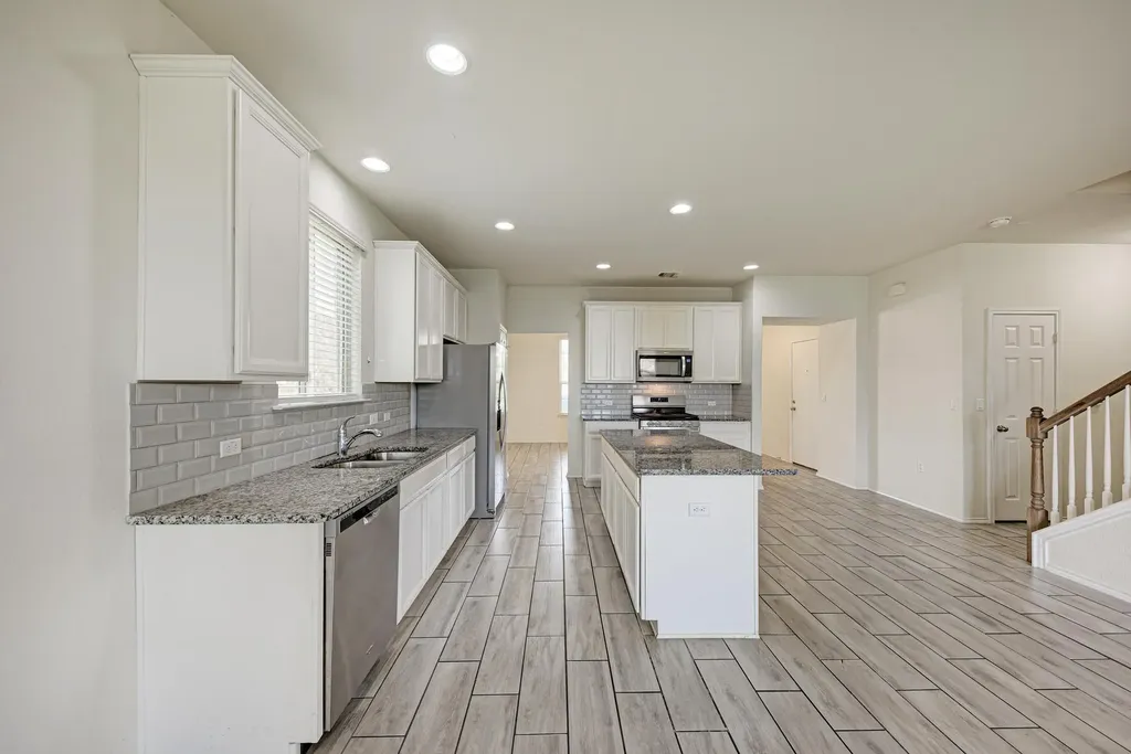11809 Eragon Drive Austin TX 78754