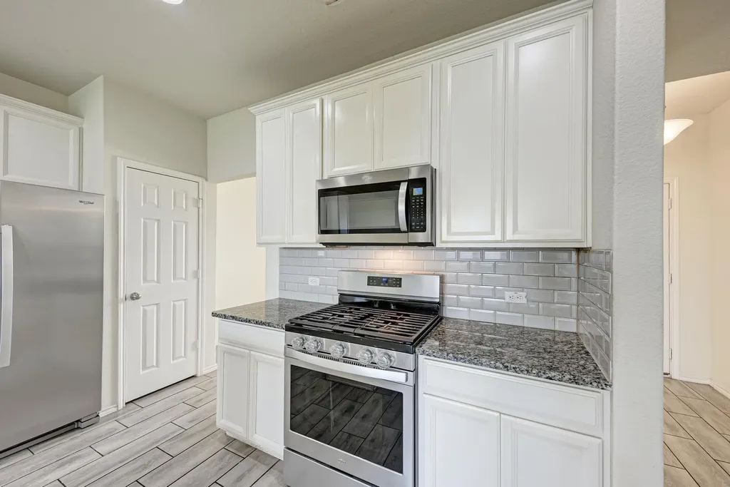 11809 Eragon Drive Austin TX 78754