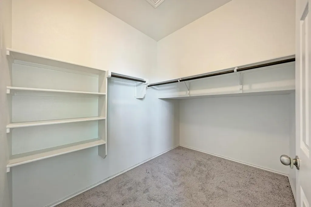 11809 Eragon Drive Austin TX 78754