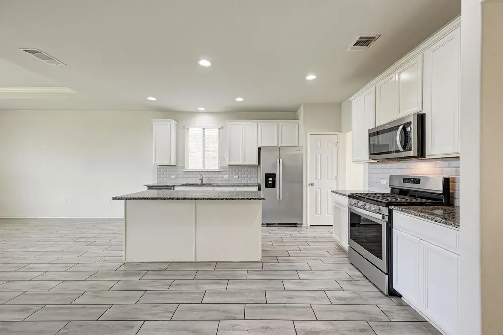 11809 Eragon Drive Austin TX 78754